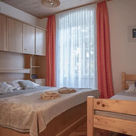 Jasna 4*